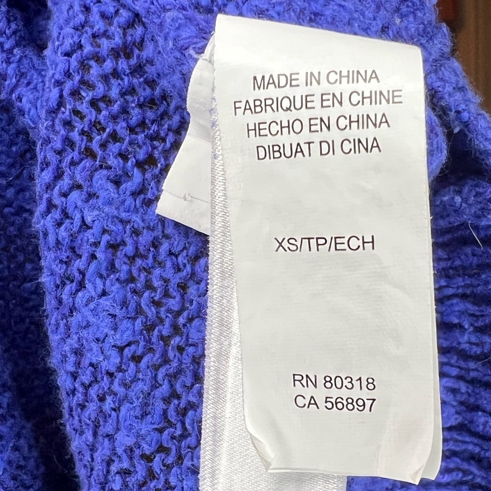 Lucky Brand  Cinema Sweater, Size XS, Blue - Picture 10 of 11